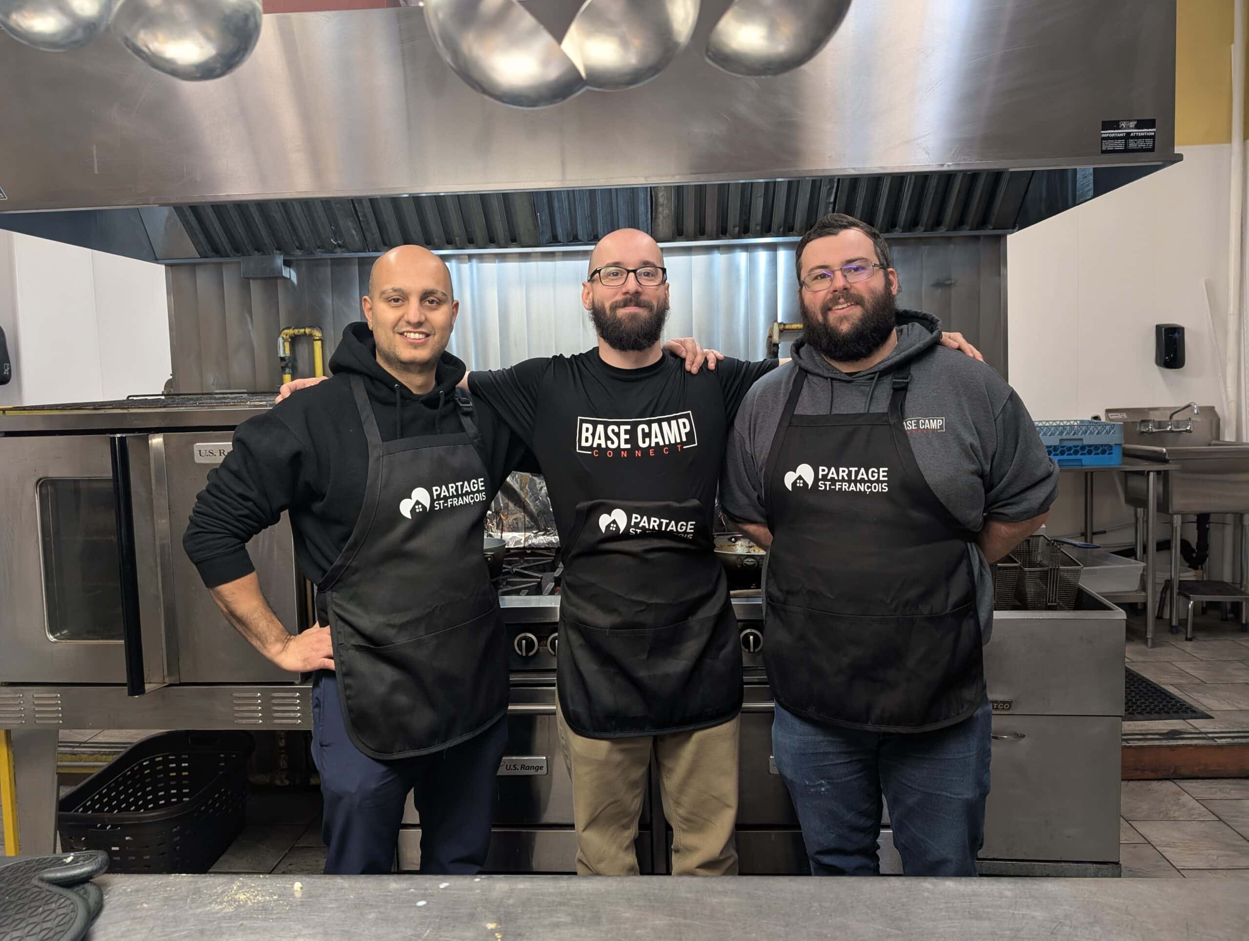 TI, équipe, Base Camp Connect, implication sociale