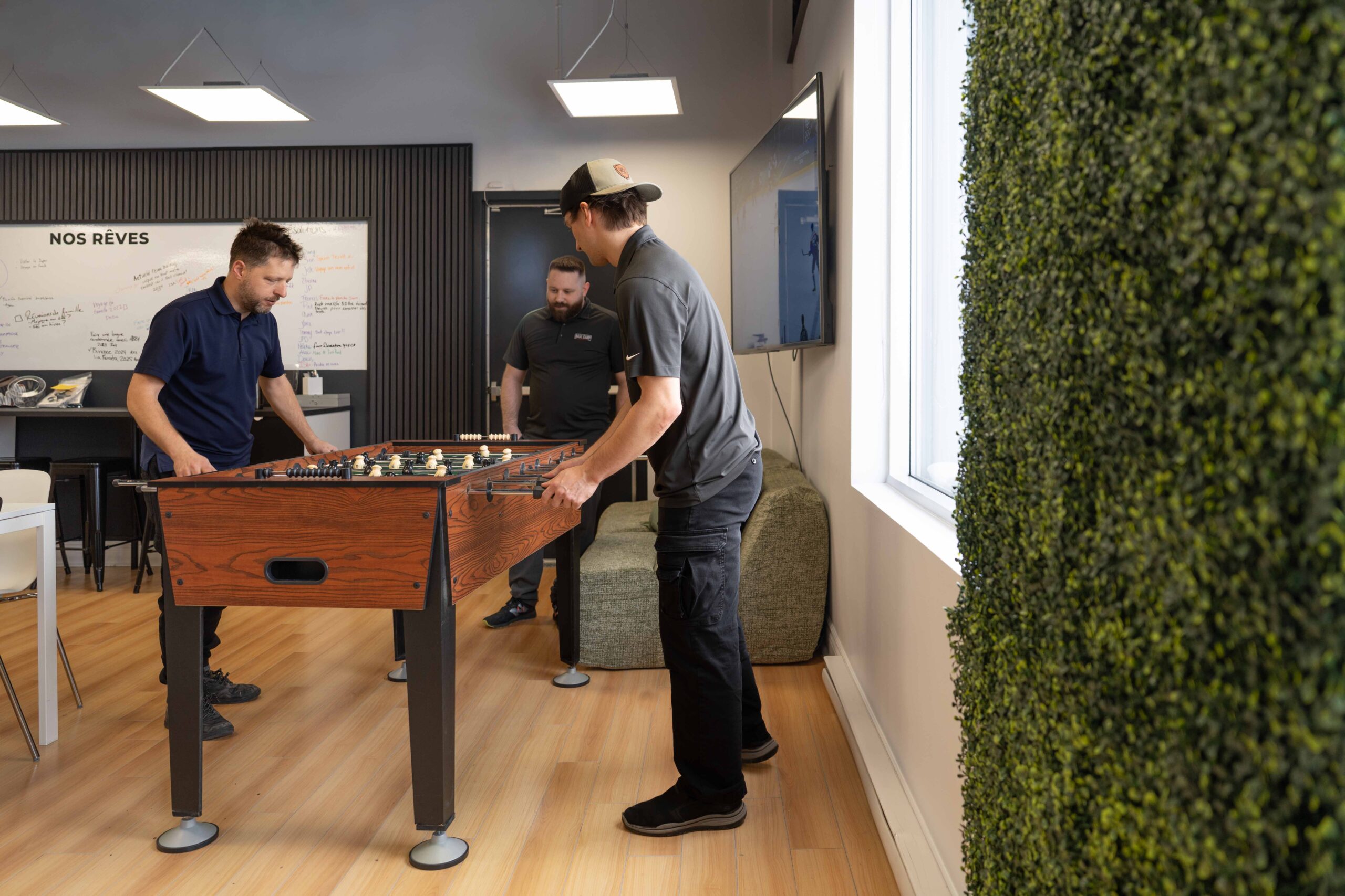Salle à manger, team, équipe, Base Camp Connect, Lévis, Québec