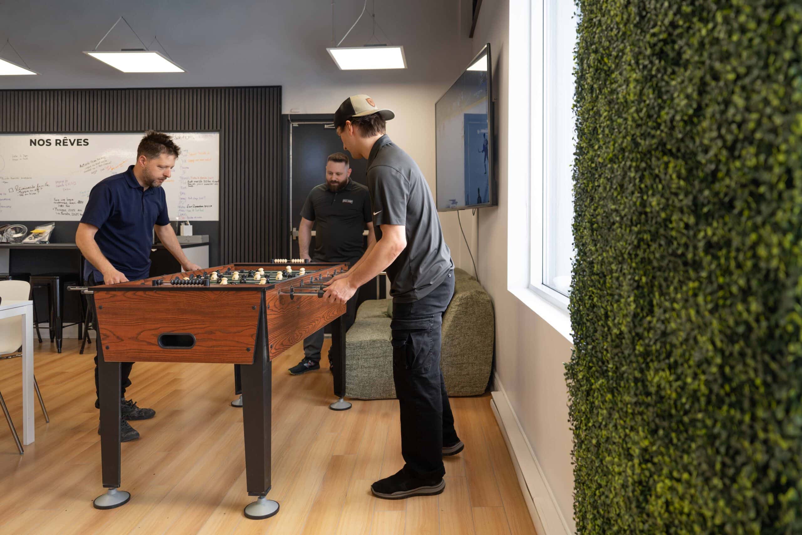 Cuisine, kitchen, Bureau, Lévis, Québec, team, Base Camp Connect