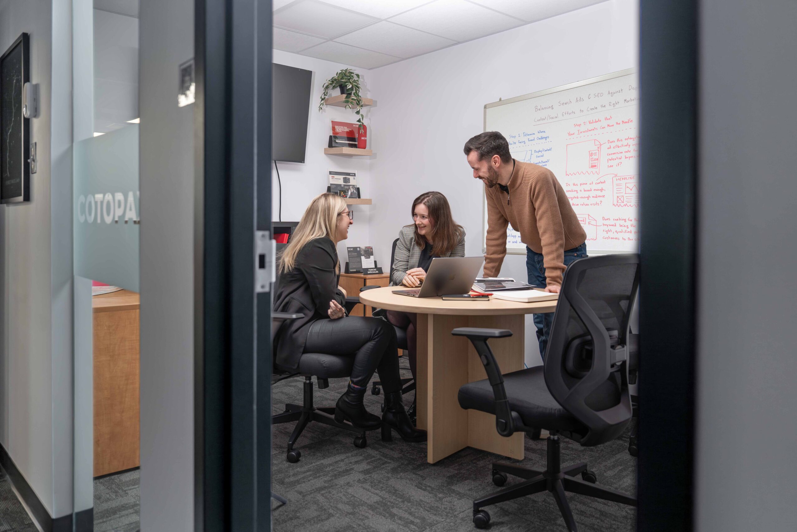 Équipe marketing, team, Base Camp Connect, Salle Cotopaxi, Lévis, Québec,